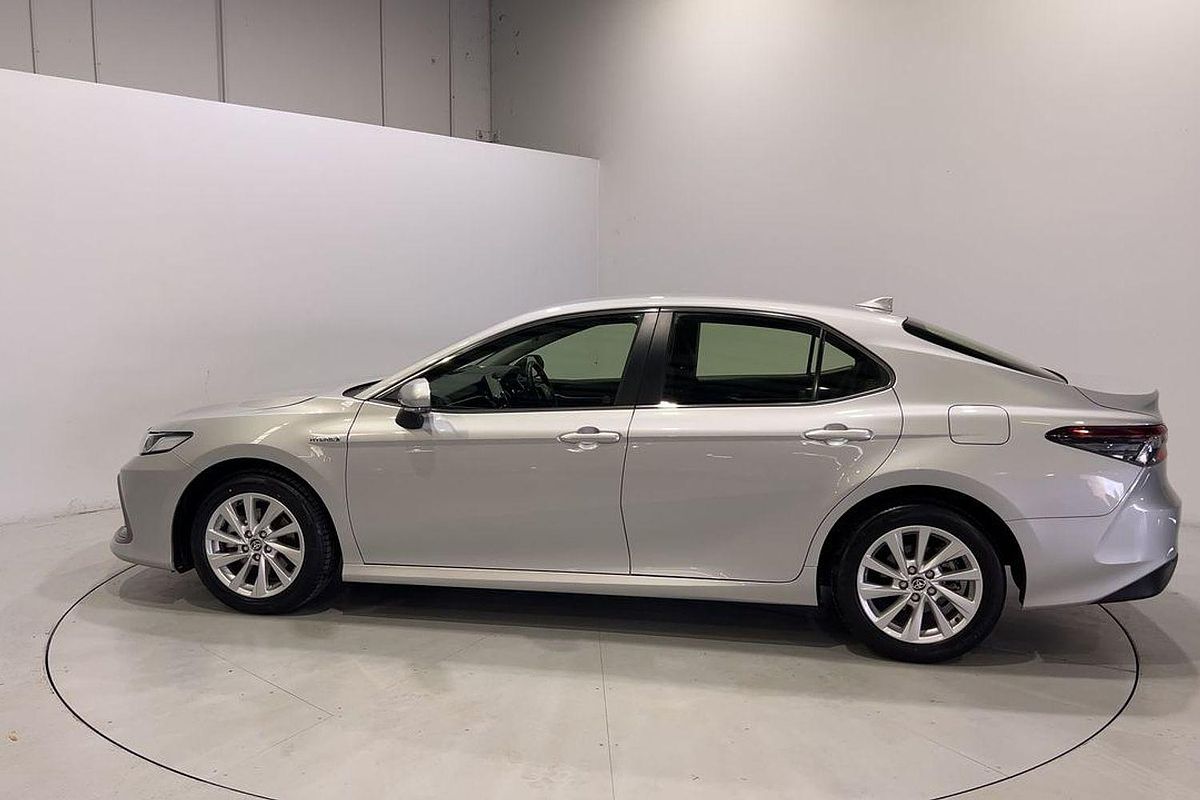 2024 Toyota Camry Ascent AXVH70R