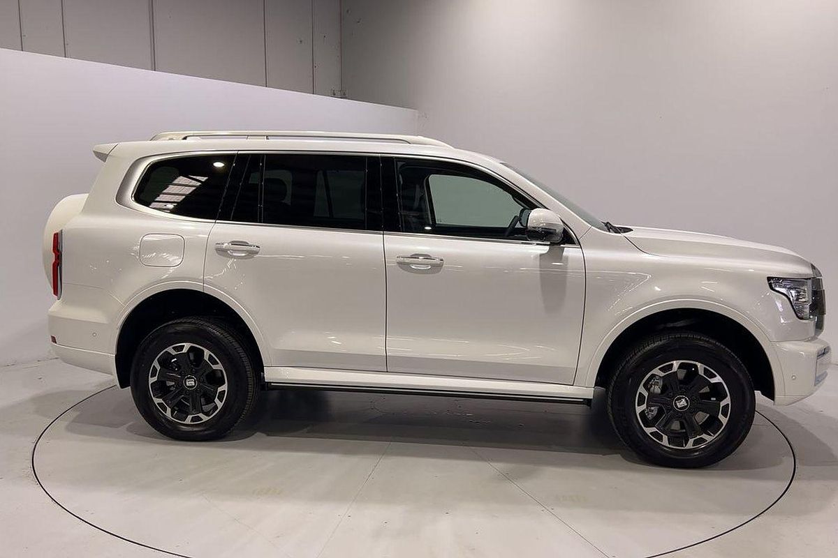 2025 GWM Tank 500 Ultra Hi4-T PHEV P03