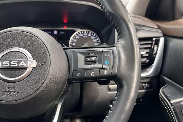 2023 Nissan X-TRAIL ST-L T33