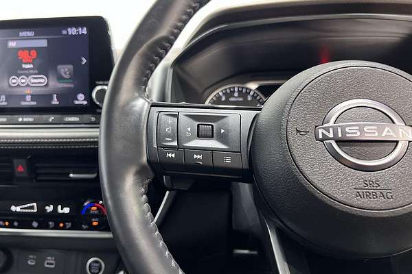 2023 Nissan X-TRAIL ST-L T33