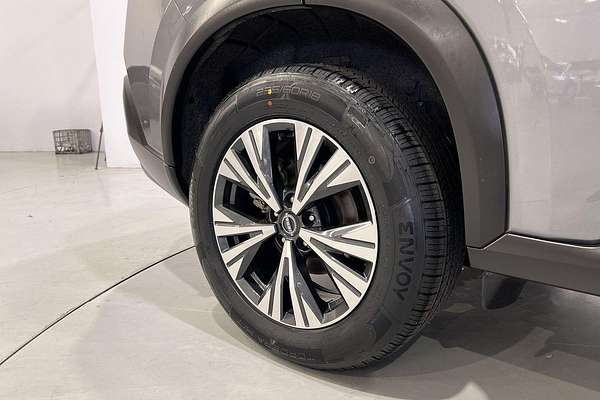 2023 Nissan X-TRAIL ST-L T33