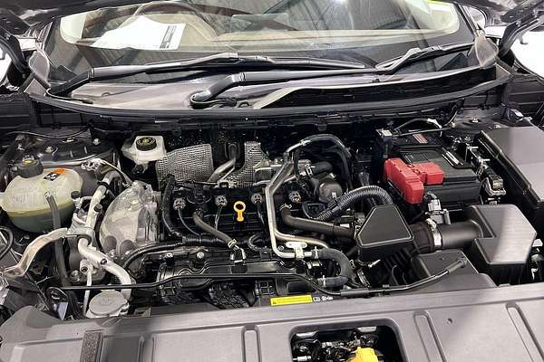 2023 Nissan X-TRAIL ST-L T33