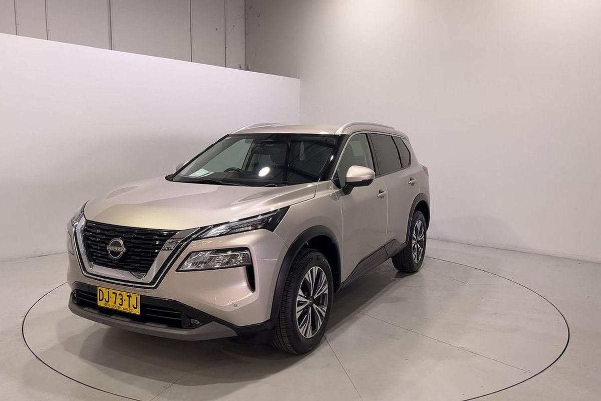 2023 Nissan X-TRAIL ST-L T33
