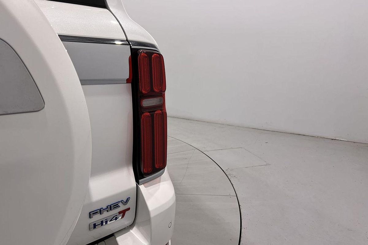 2025 GWM Tank 500 Ultra Hi4-T PHEV P03