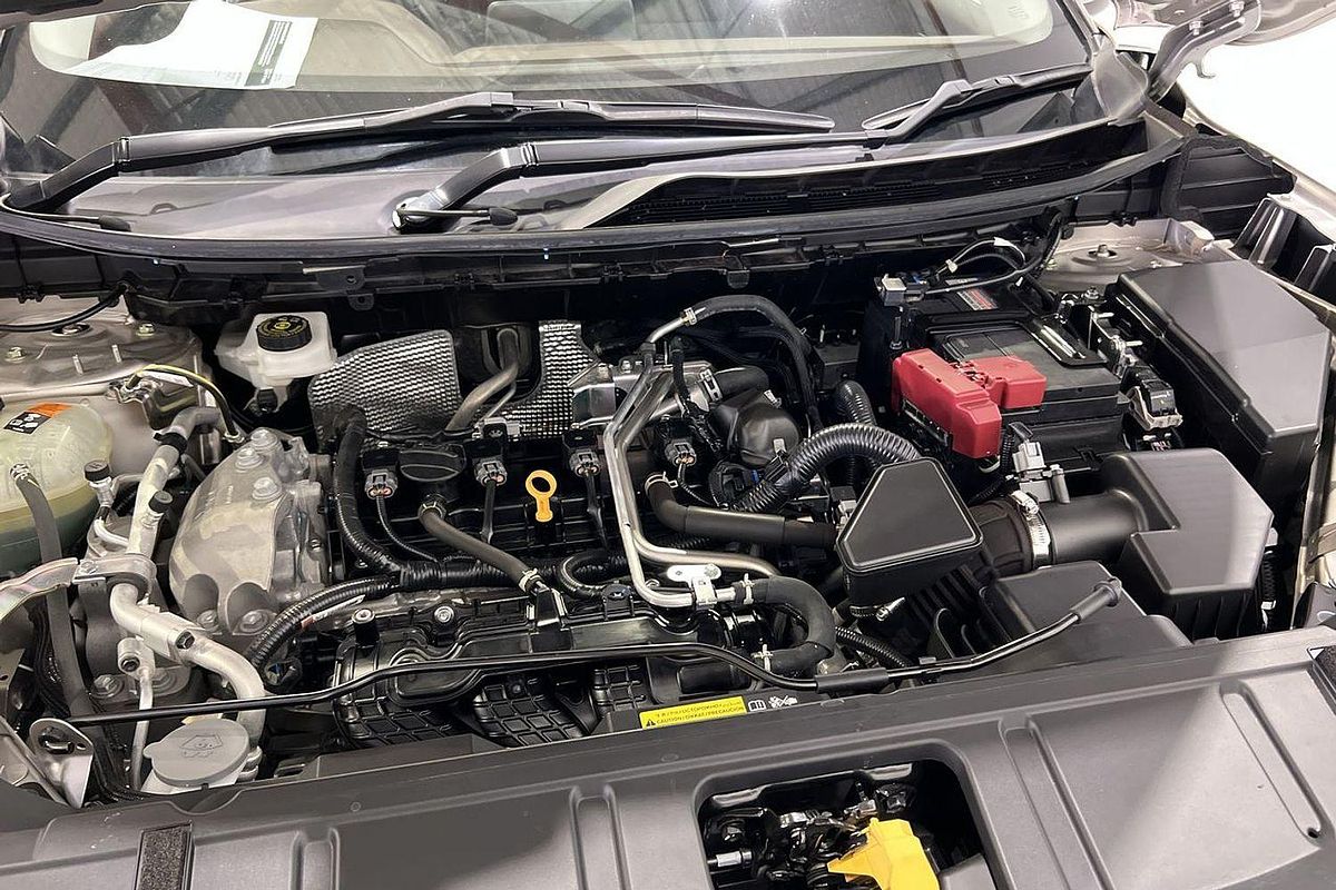 2023 Nissan X-TRAIL ST-L T33