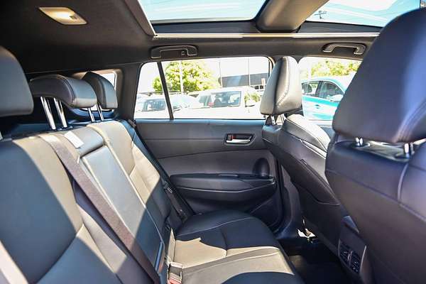 2024 Toyota Corolla Cross Atmos MXGA10R