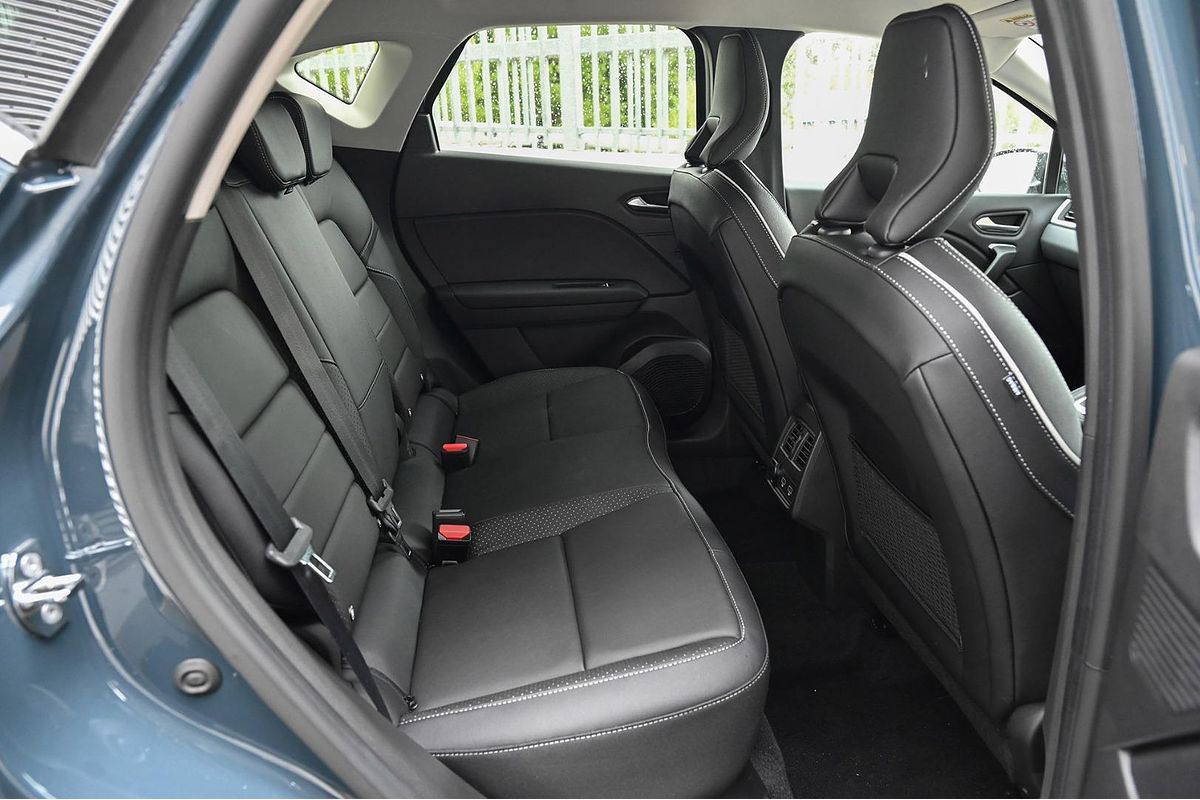 2023 Renault Captur Intens XJB