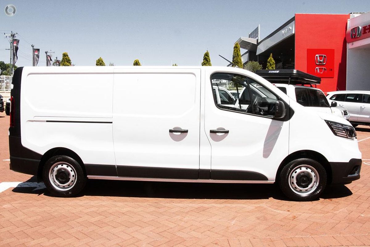 2024 Renault Trafic Premium X82 LWB Low Roof