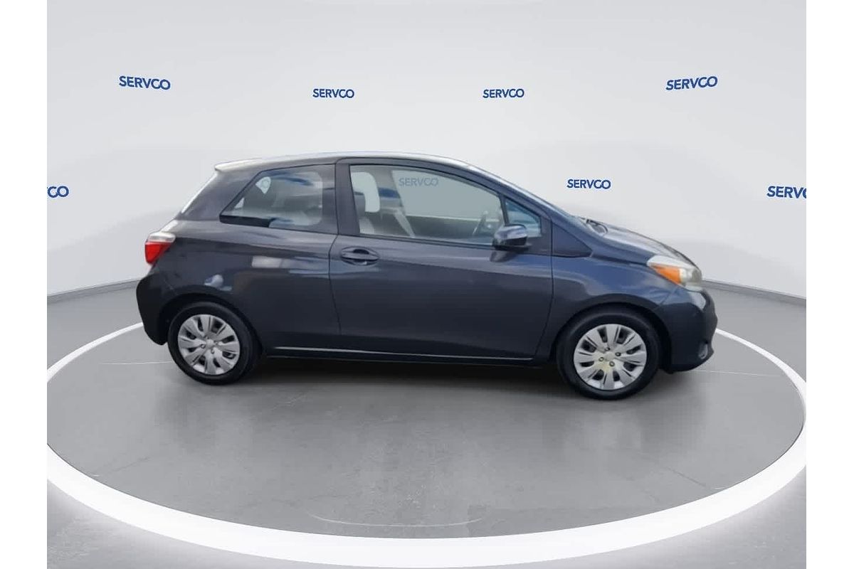 2013 Toyota Yaris L