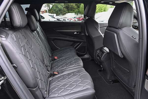 2023 Peugeot 5008 GT Sport P87