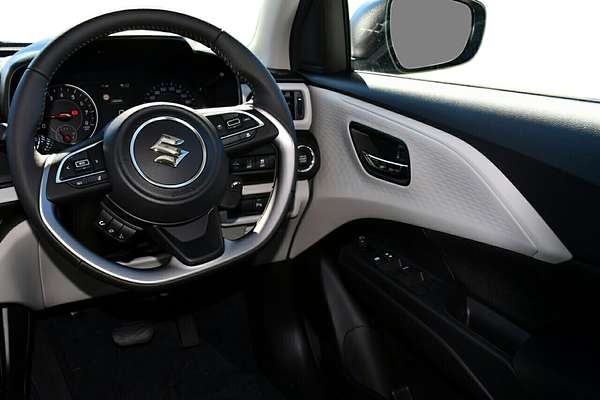 2024 Suzuki Swift Hybrid Plus UZ