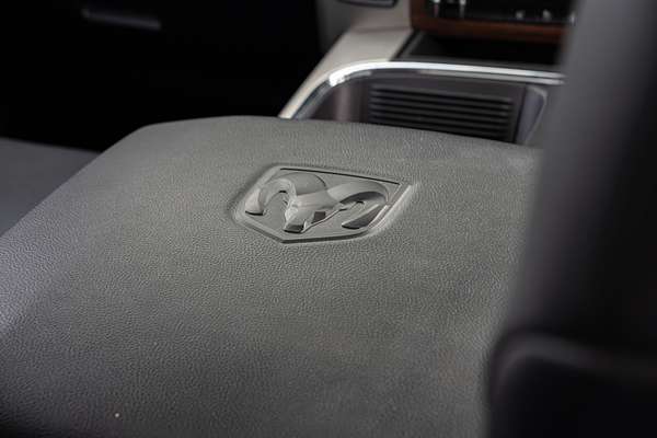 2019 RAM 1500 Laramie DS 4X4 SWB