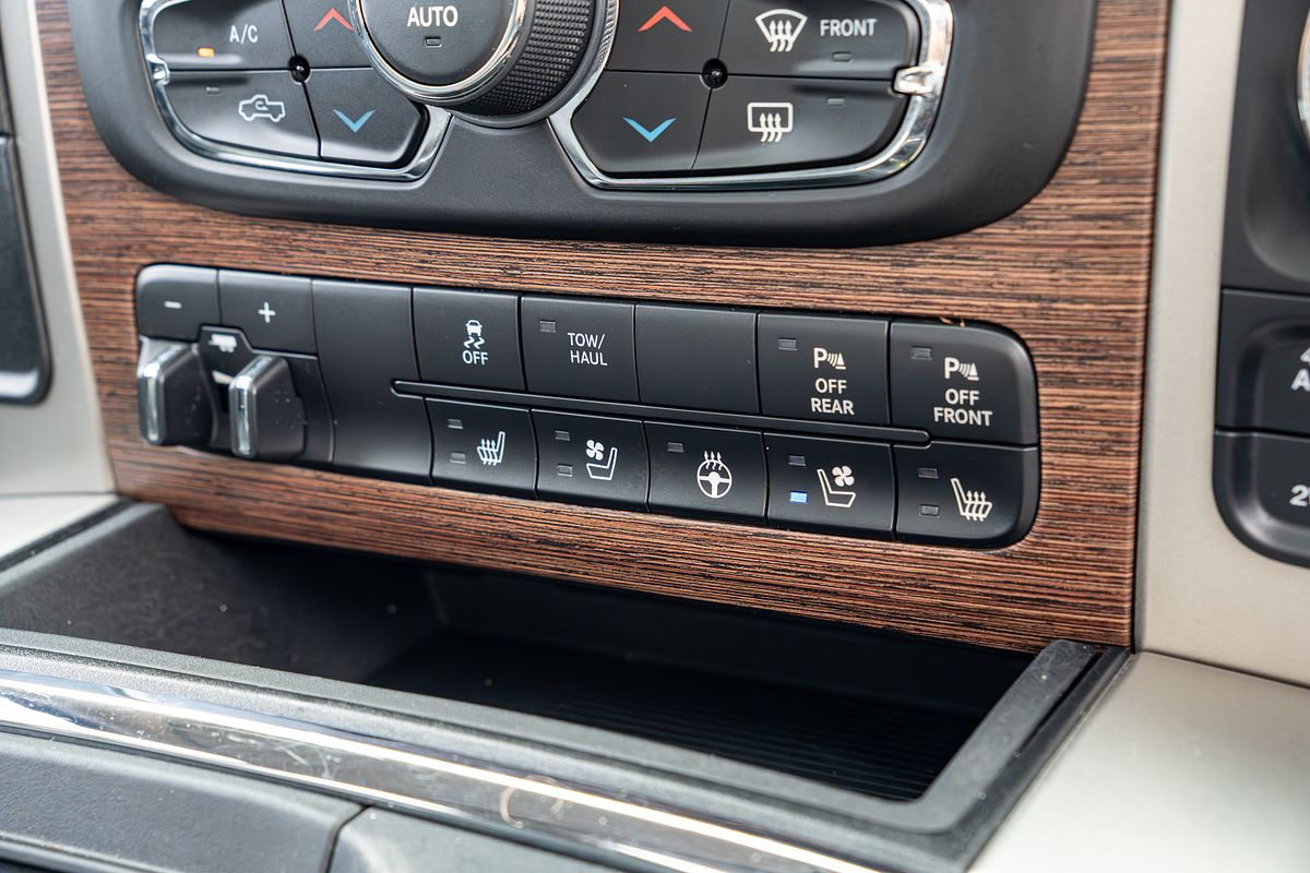 2019 RAM 1500 Laramie DS 4X4 SWB