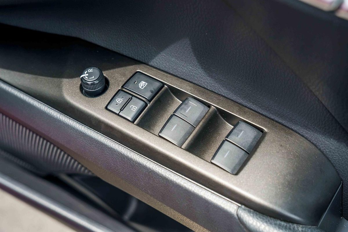 2023 Toyota Camry Ascent AXVH70R