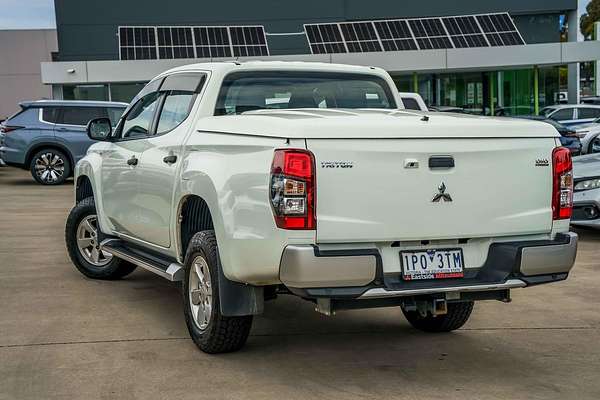 2019 Mitsubishi Triton GLX+ MR 4X4