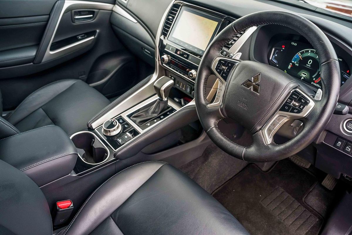 2024 Mitsubishi Pajero Sport Exceed QF