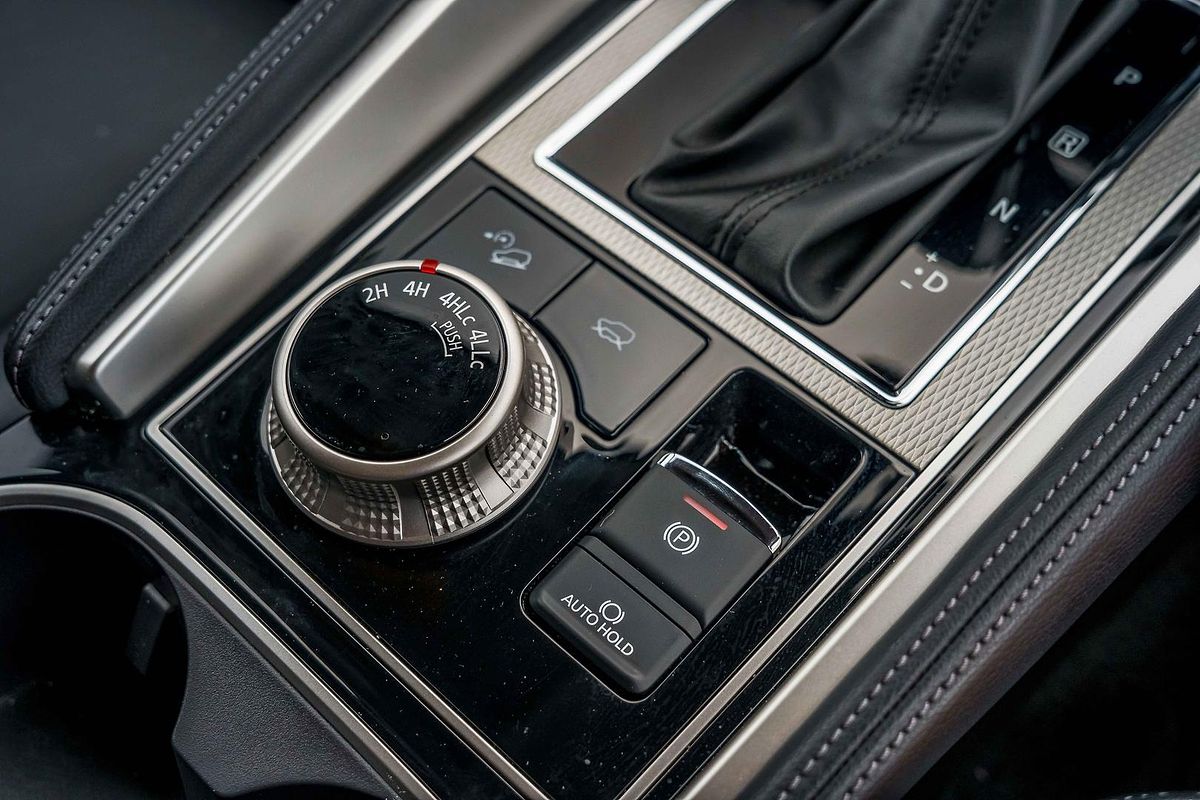 2024 Mitsubishi Pajero Sport Exceed QF