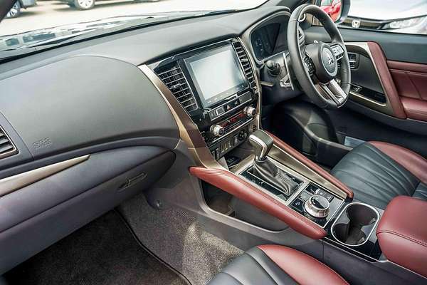 2024 Mitsubishi Pajero Sport GSR QG