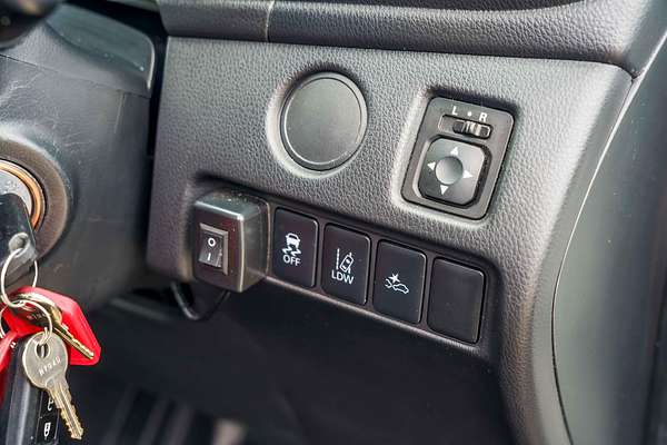 2019 Mitsubishi Triton GLX+ MR 4X4