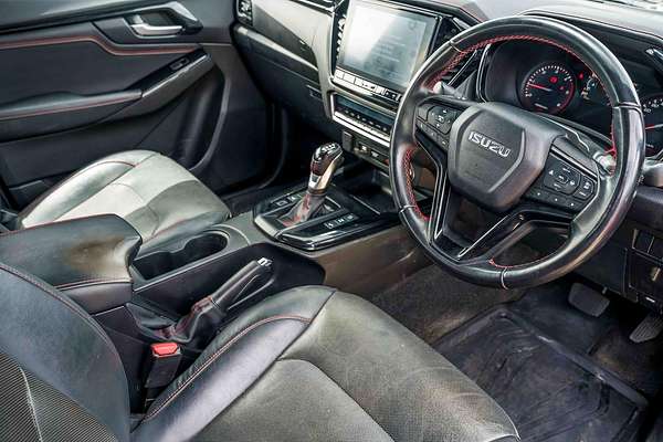 2022 Isuzu D-MAX X-TERRAIN 4X4