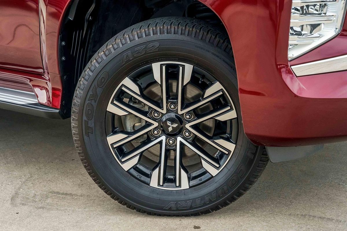 2024 Mitsubishi Pajero Sport Exceed QF