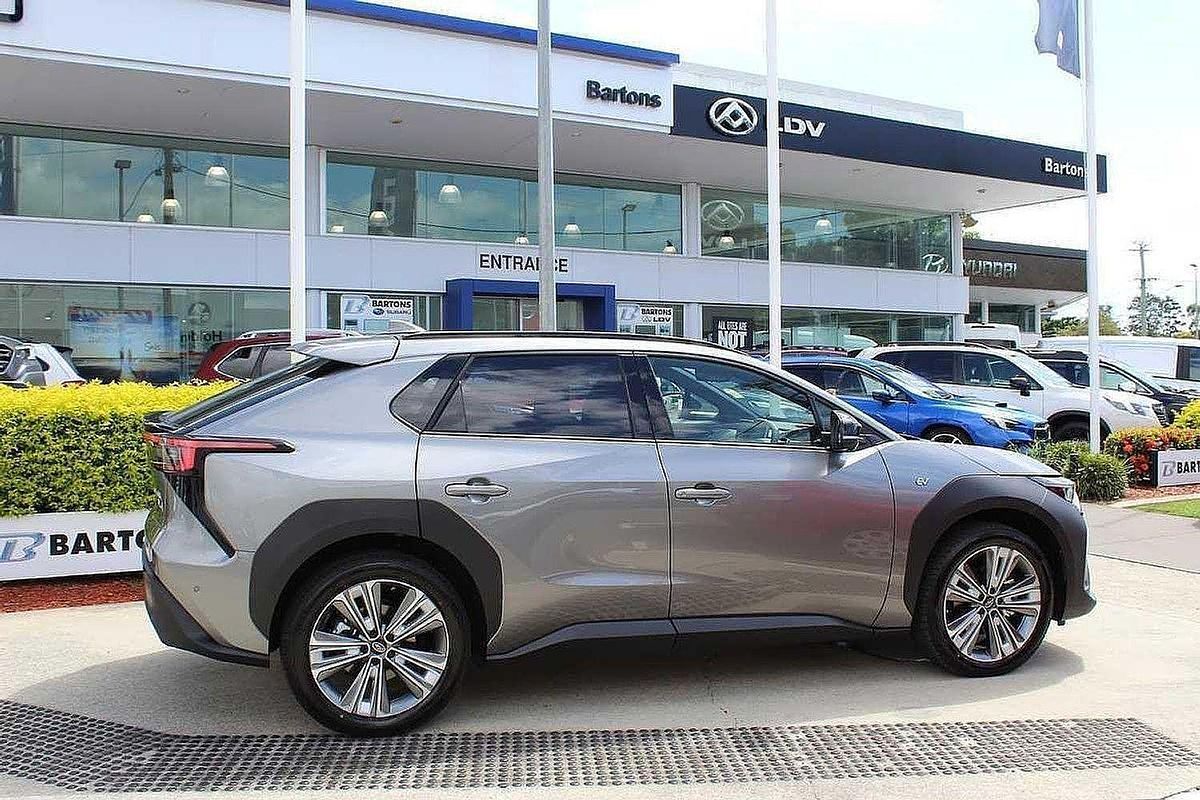 2024 Subaru Solterra AWD Touring E1-1