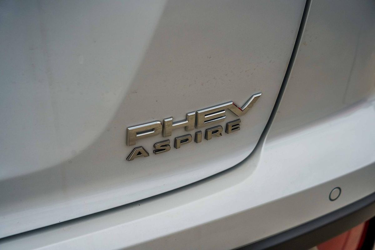 2025 Mitsubishi Eclipse Cross PHEV Aspire YB