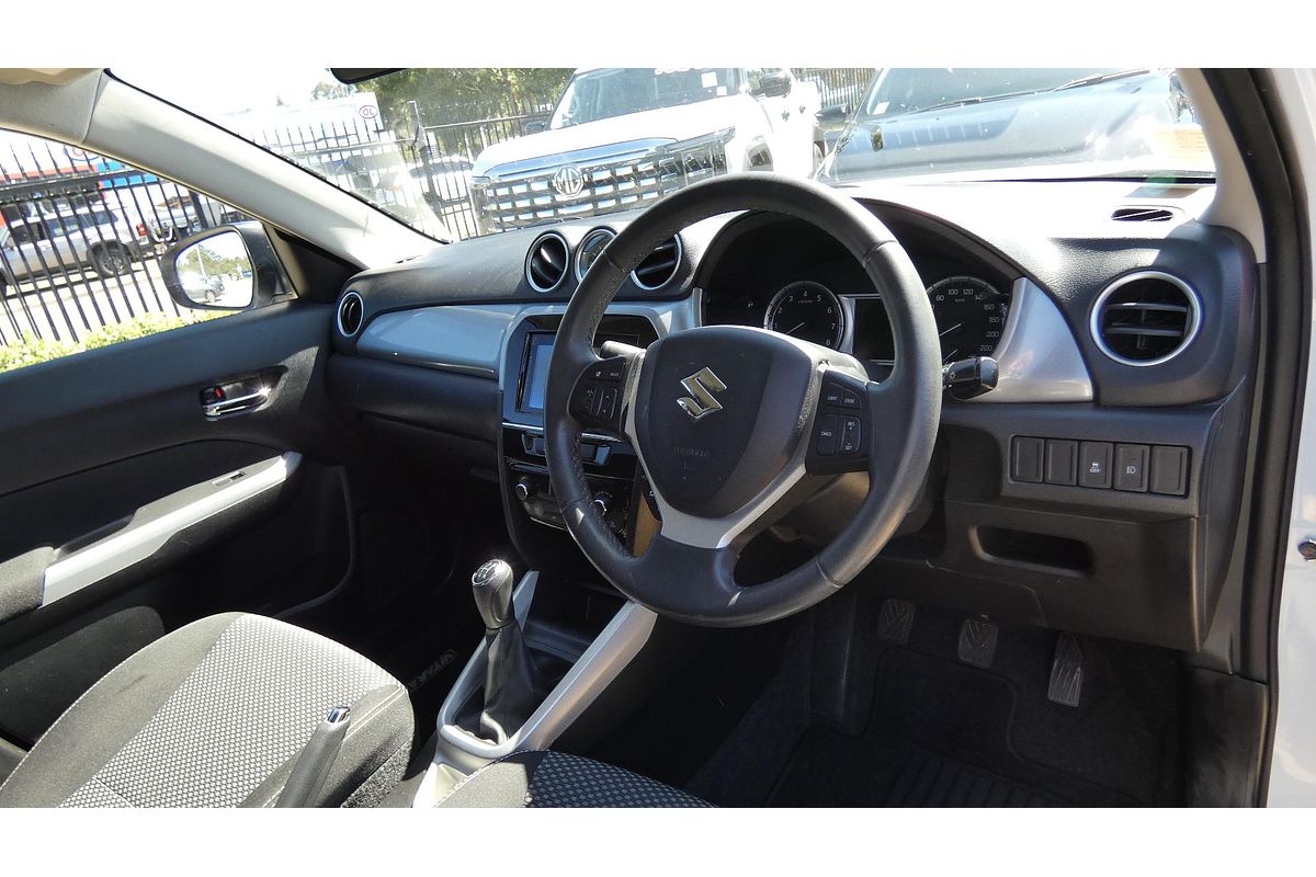 2017 Suzuki Vitara RT-S LY