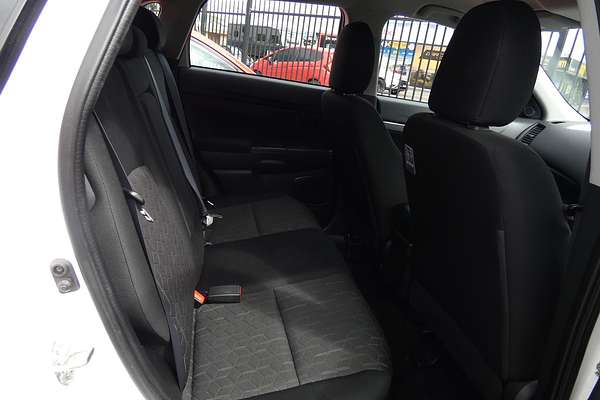 2023 Mitsubishi ASX ES XD