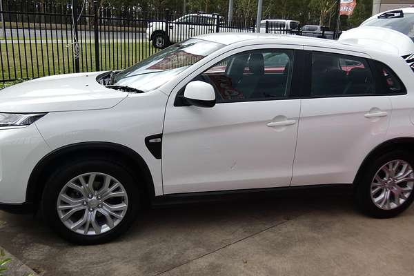 2023 Mitsubishi ASX ES XD