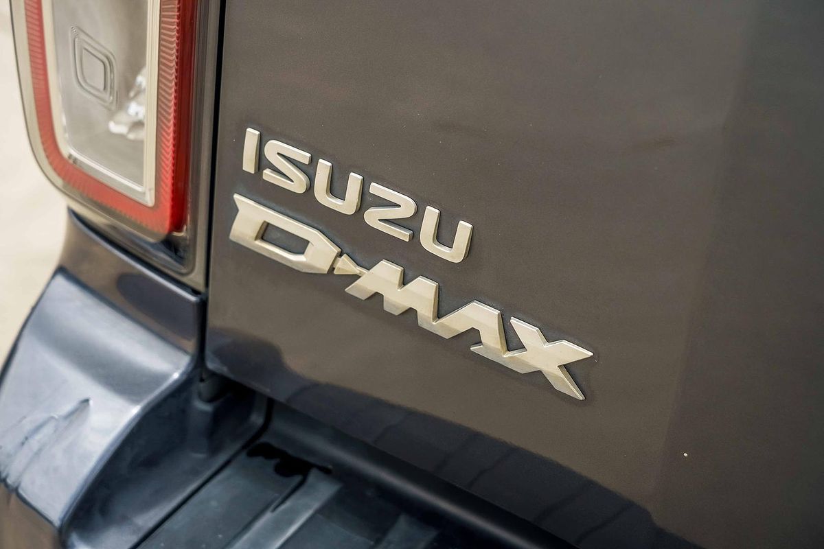2022 Isuzu D-MAX X-TERRAIN 4X4