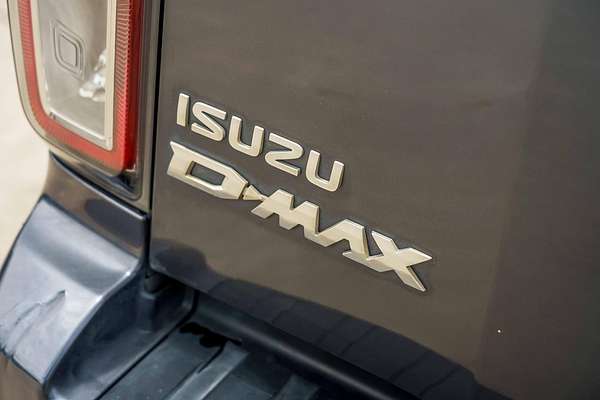 2022 Isuzu D-MAX X-TERRAIN 4X4