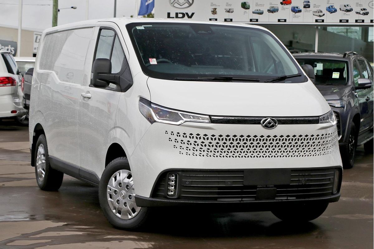 2023 LDV eDeliver 7 SWB Low Roof