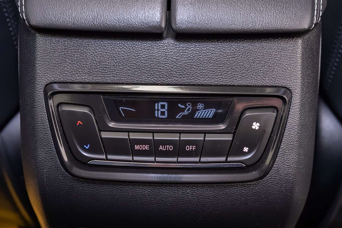 2021 LDV D90 Executive SV9A