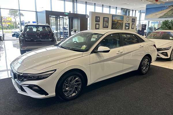 2025 Hyundai i30 Elite Hybrid CN7.V2