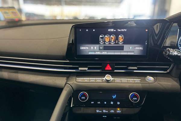 2025 Hyundai i30 Elite Hybrid CN7.V2