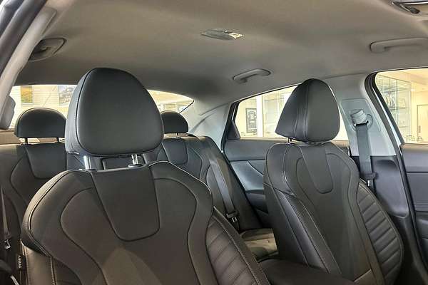 2025 Hyundai i30 Elite Hybrid CN7.V2