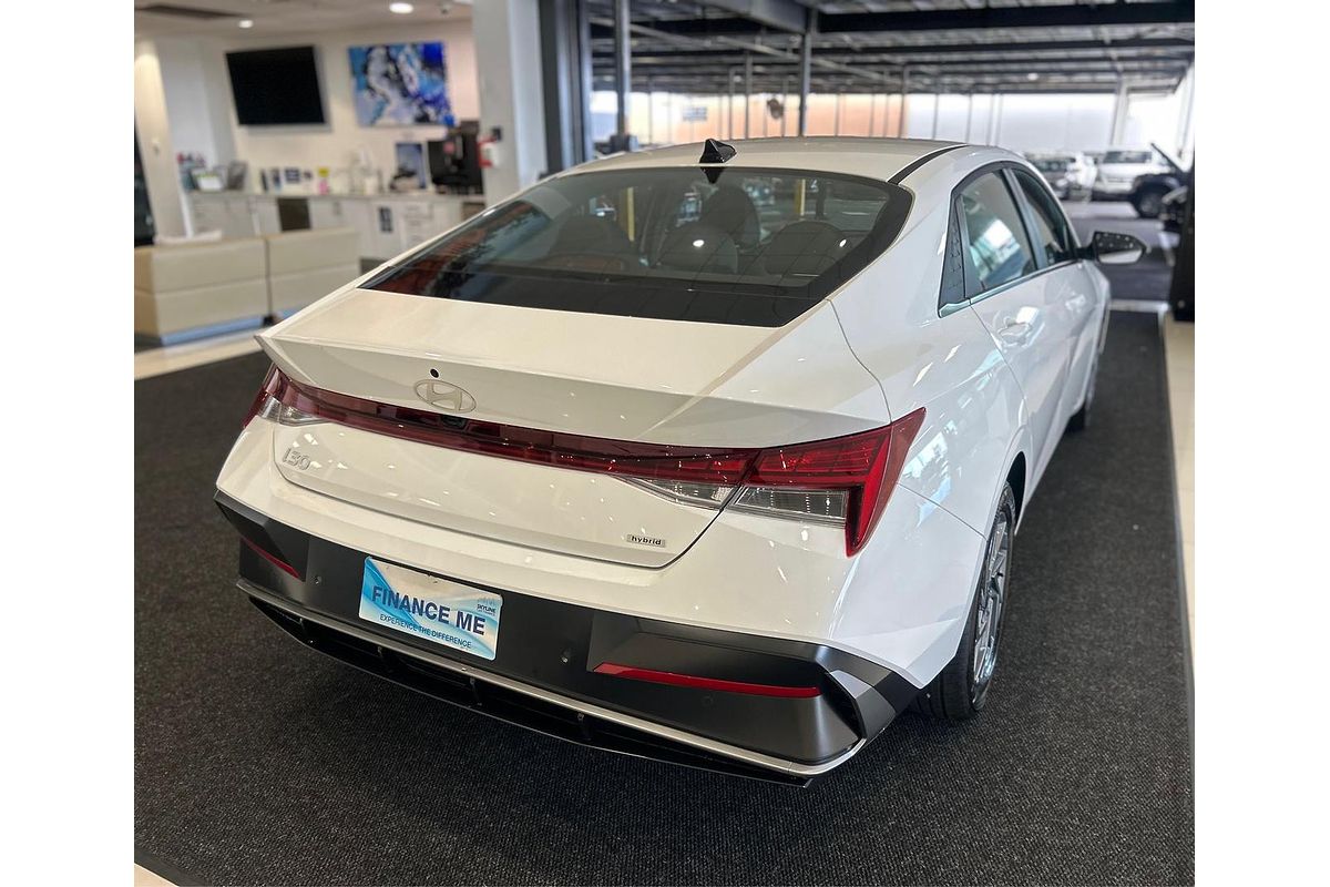 2025 Hyundai i30 Elite Hybrid CN7.V2