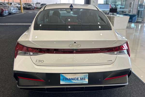 2025 Hyundai i30 Elite Hybrid CN7.V2