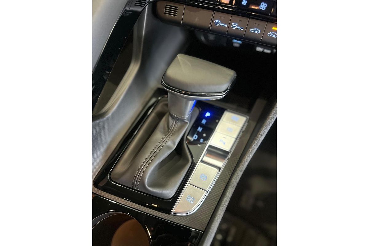 2025 Hyundai i30 Elite Hybrid CN7.V2