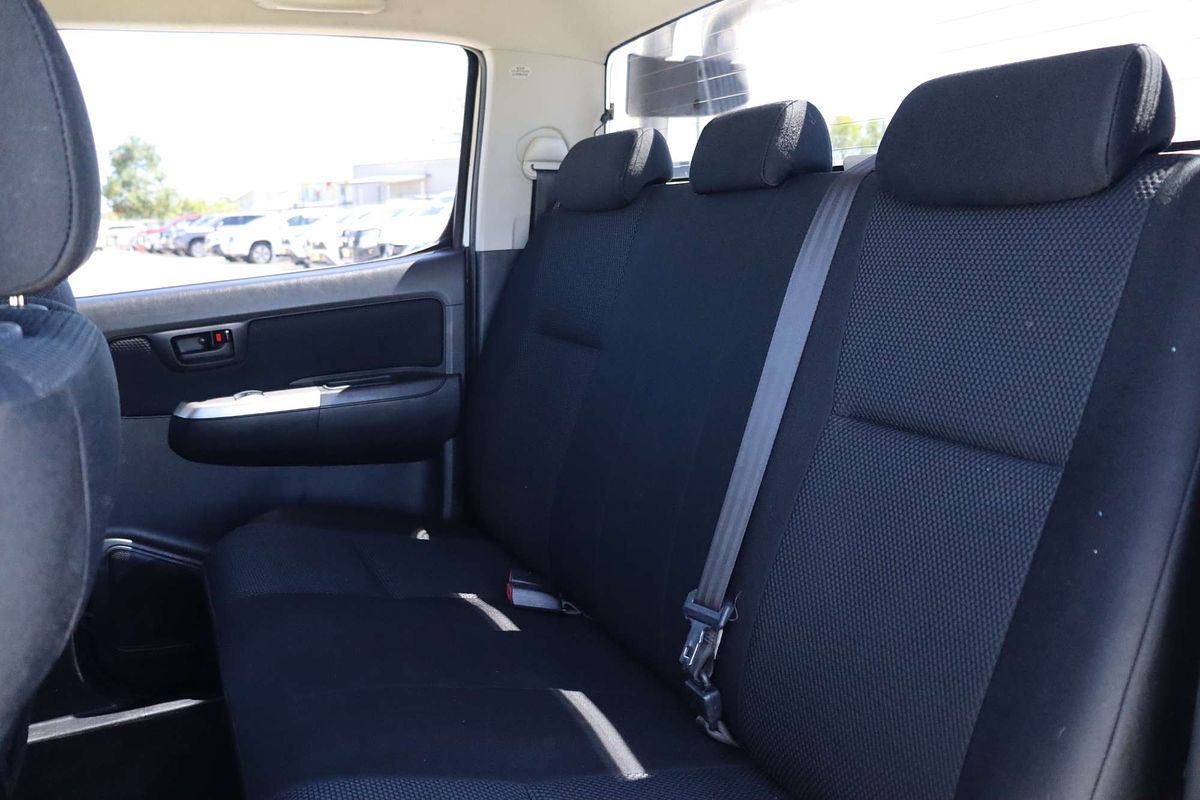 2014 Toyota Hilux SR5 KUN26R 4X4