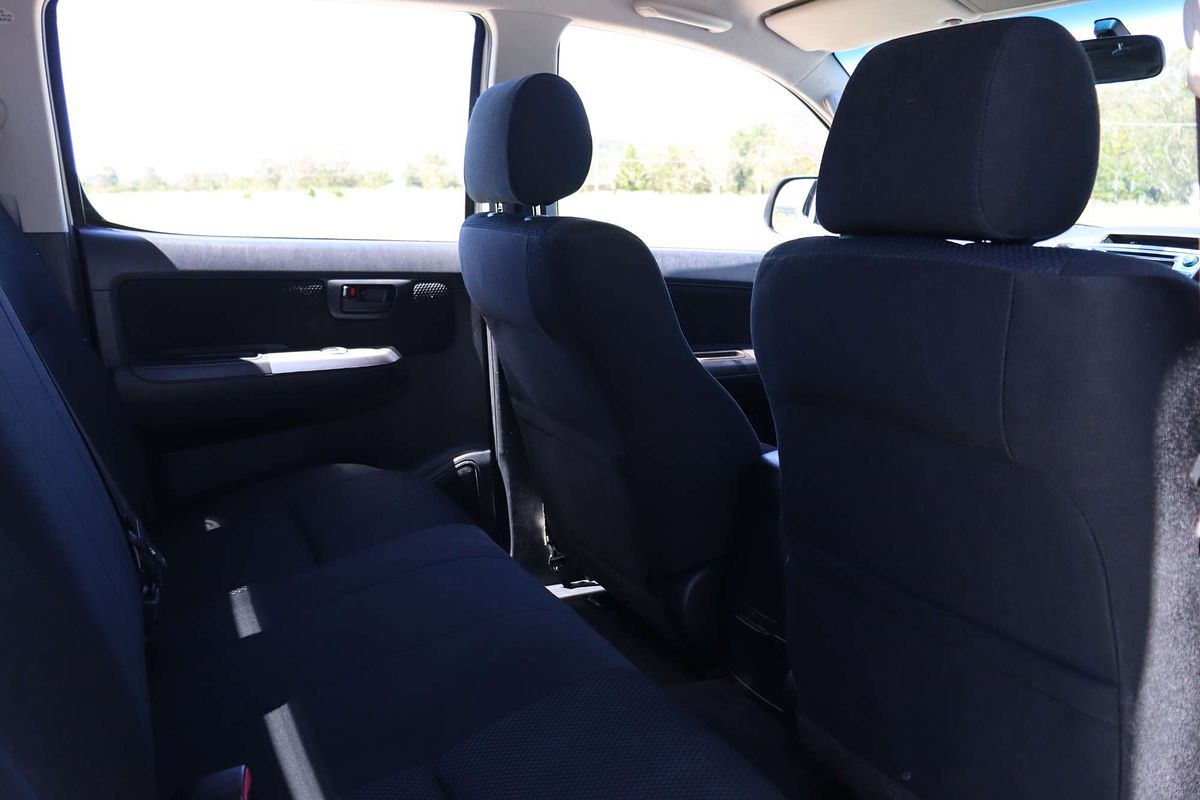 2014 Toyota Hilux SR5 KUN26R 4X4