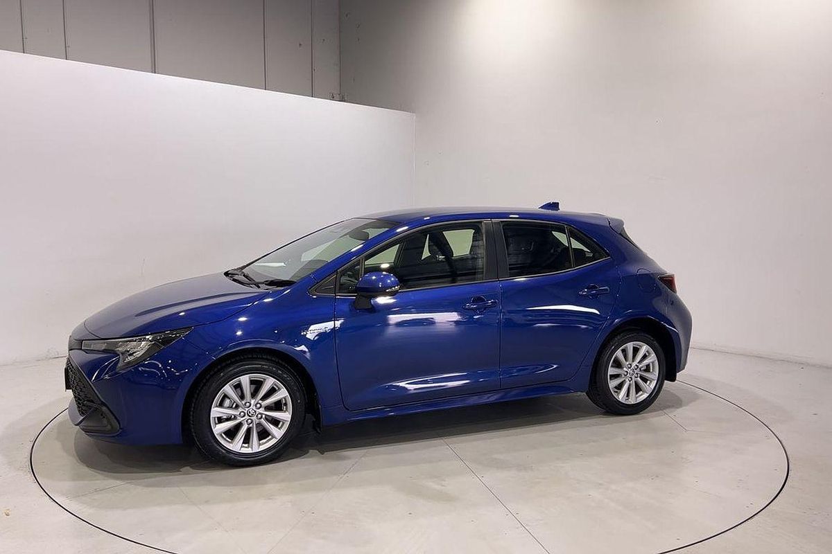 2023 Toyota Corolla Ascent Sport Hybrid ZWE219R