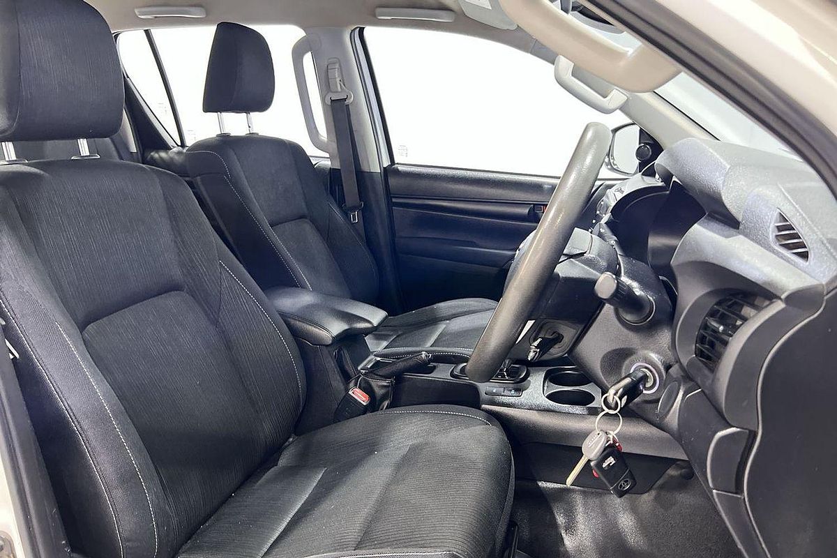 2022 Toyota Hilux SR GUN126R 4X4