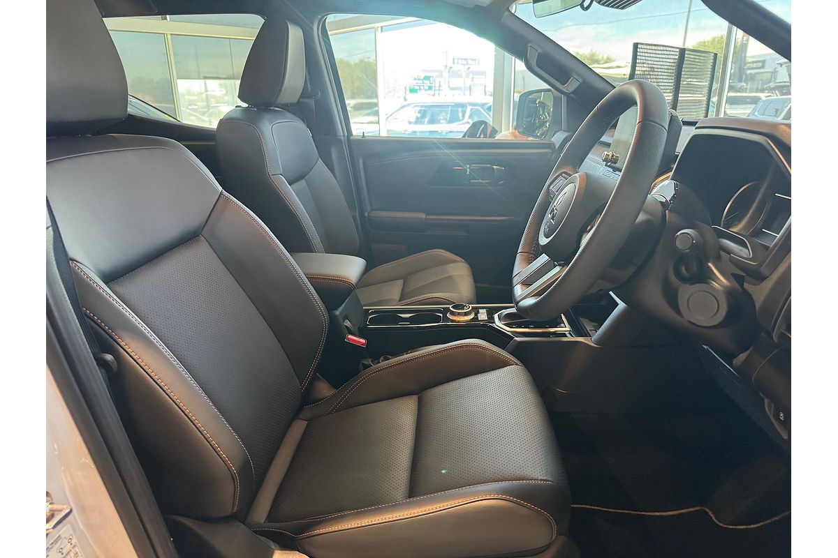 2025 Mitsubishi Triton GSR MV 4X4