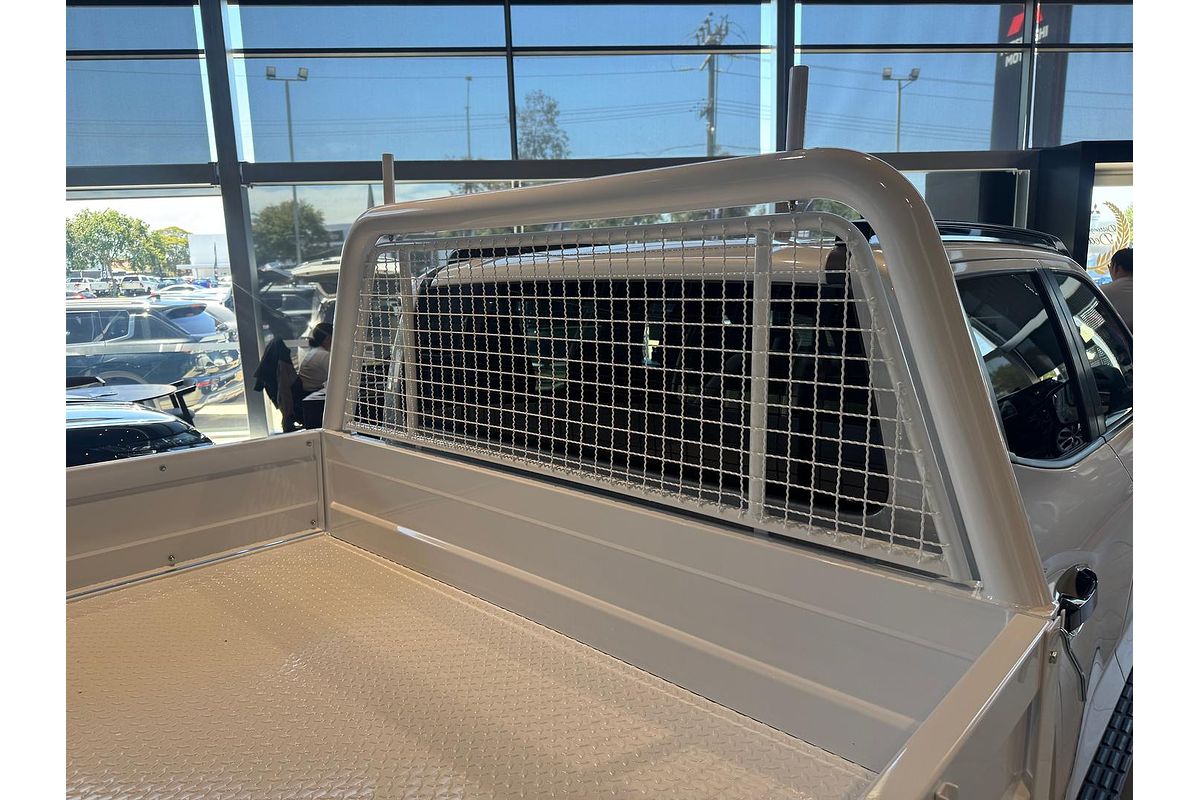 2025 Mitsubishi Triton GSR MV 4X4