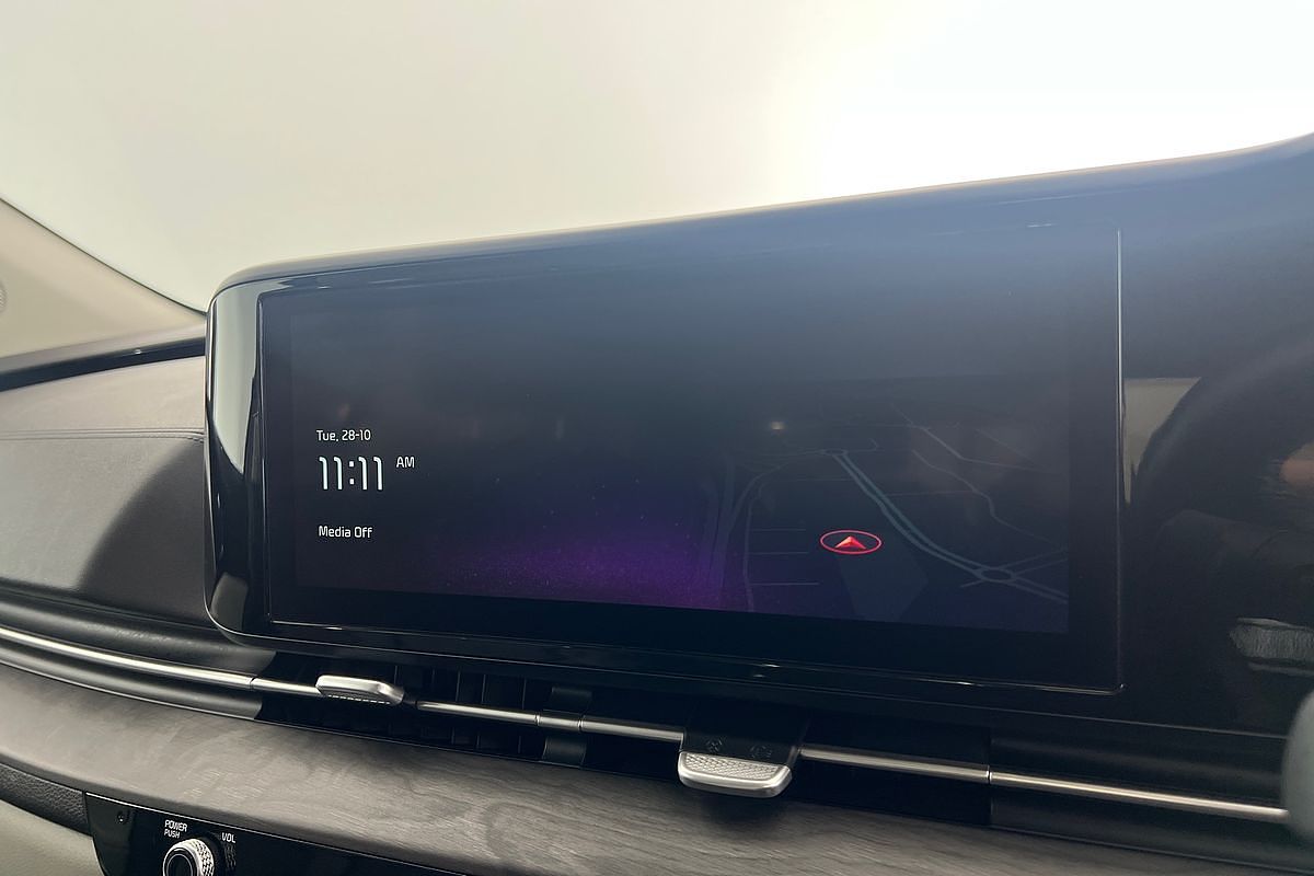 2023 Kia Carnival SLi KA4