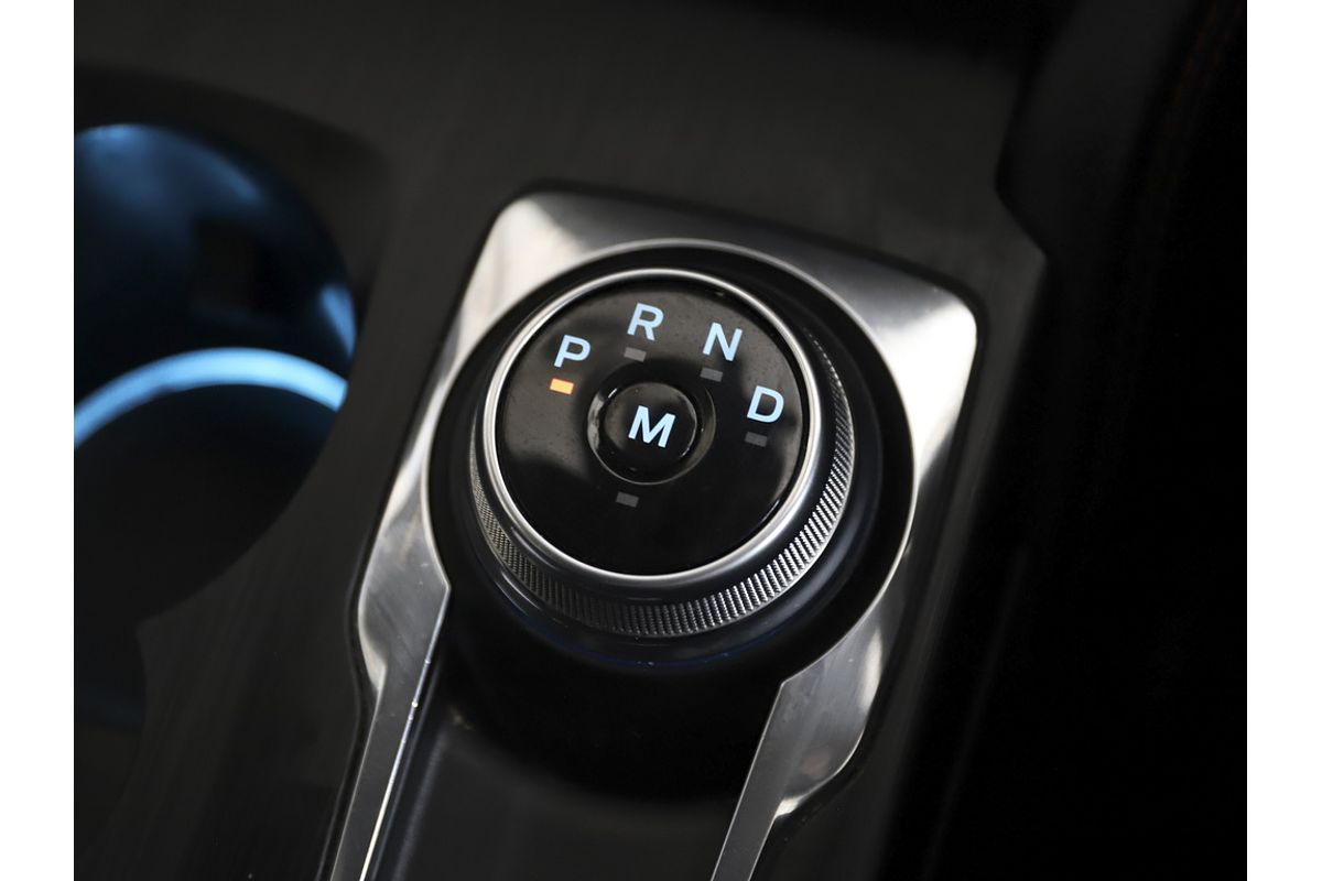 2022 Ford Escape ST-Line ZH