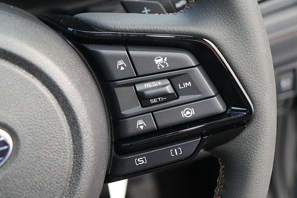 2025 Subaru Forester Hybrid Touring S6