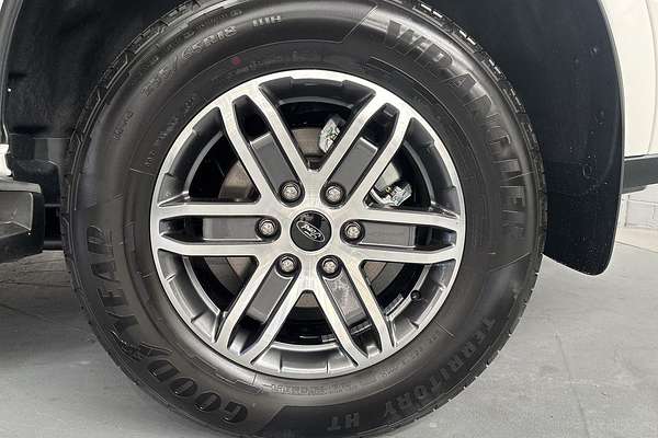 2025 Ford Everest Trend 2.0L